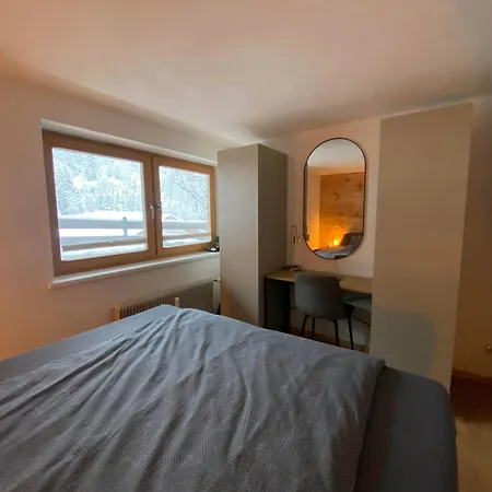 Maas Alpine * Sankt Anton am Arlberg